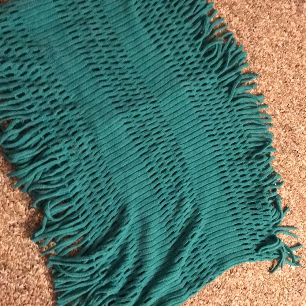 Great emerald green scarf - Picture 2 of 4